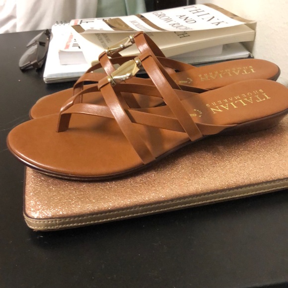 Cute Sandals! - Picture 3 of 3